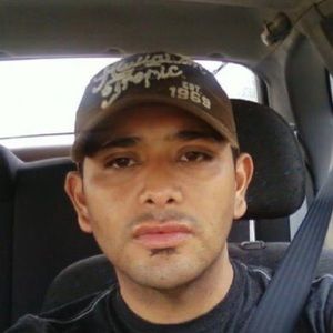 Meet your Posher, Amos